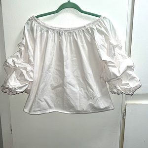AMBIANCE SZ MD WHITE WOMANS BLOUSE NWOT